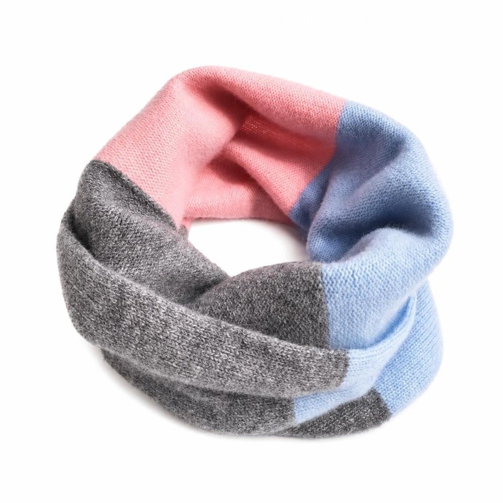 Infinity Scarf Knit - Sciarpa Infinity a maglia con cuciture