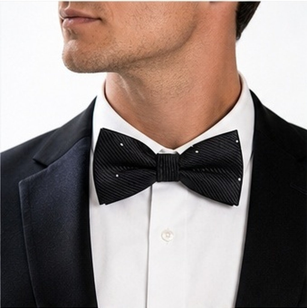 10 Pezzi di Papillon Pre-annod - Bow Tie Pre Tied recensione e prezzo