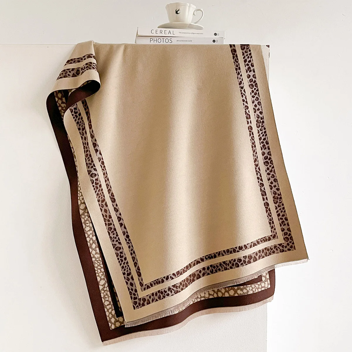 Sciarpa Invernale Reversibile  - Woven Scarf Blanket recensione e prezzo