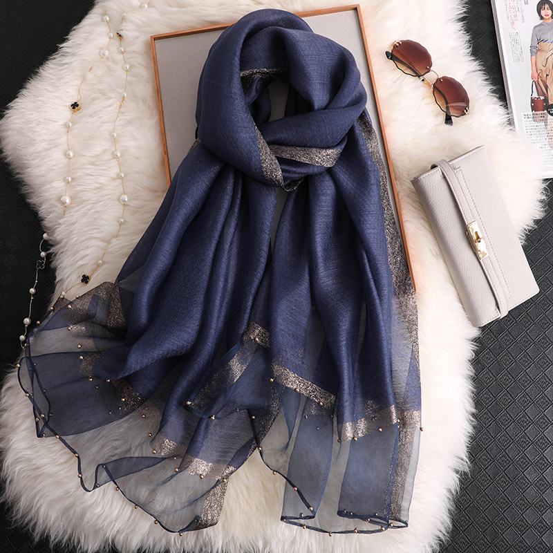 2024 Sciarpa scialle di seta 1 - Scarf Silk Square recensione e prezzo