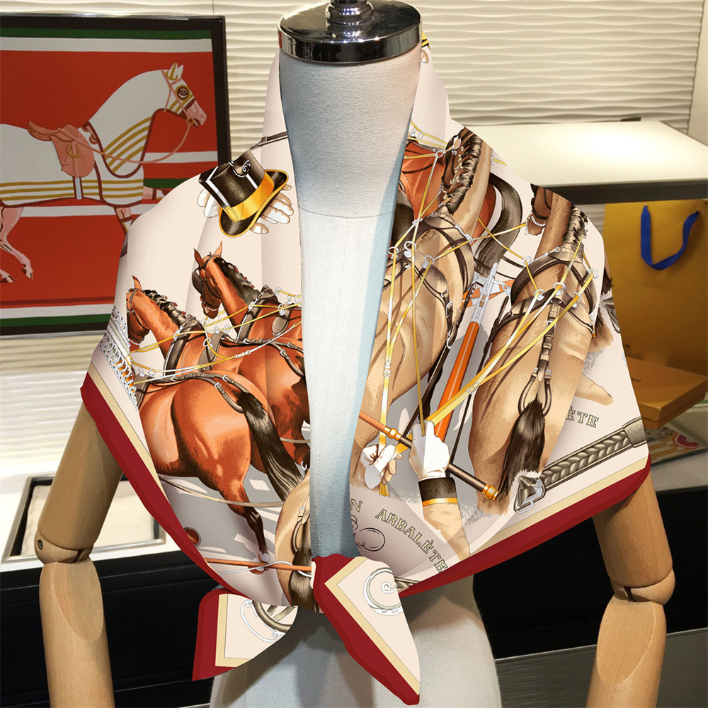 Sciarpa di seta Donna Cavallo  - Scarf Silk Square recensione e prezzo